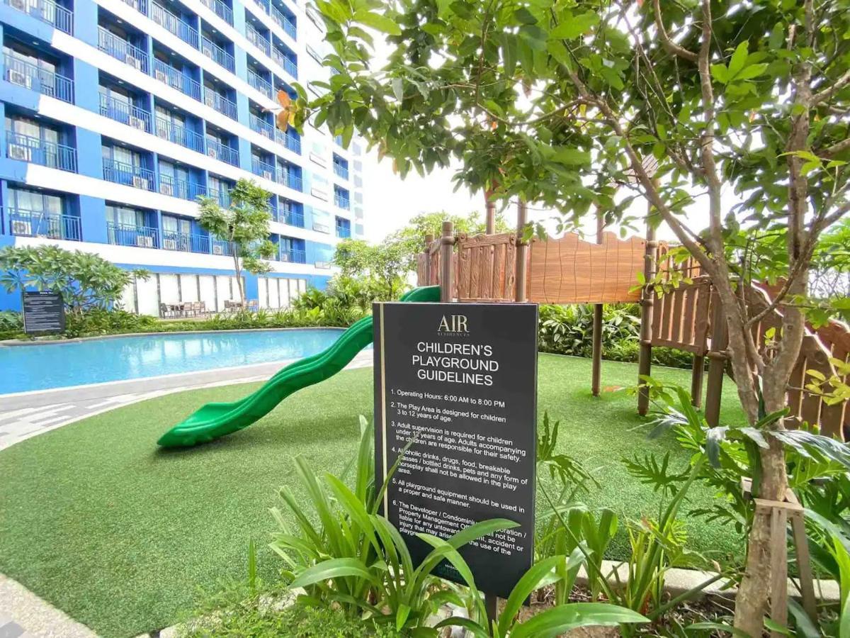 Apartment Air - Staycations Up Above Unit 4657 *